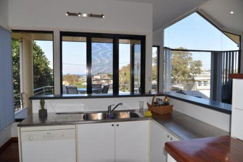 The Boat House - Great Ocean Road Tourism 0