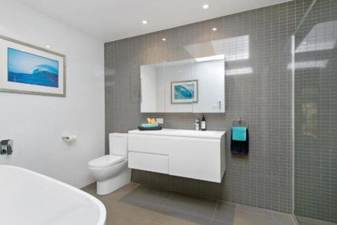 Flynns Beach Retreat - Great Ocean Road Tourism 3