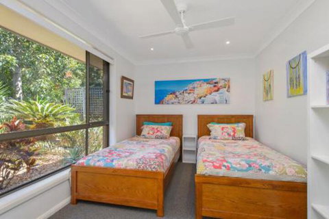 Flynns Beach Retreat - Great Ocean Road Tourism 5