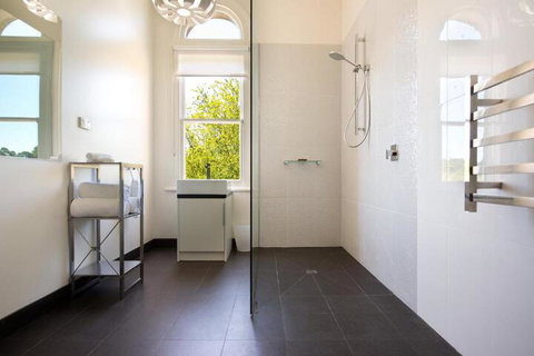 The Coach House - Great Ocean Road Tourism 4