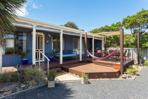 All Decked Out - Great Ocean Road Tourism 0