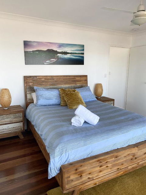 Happy Tides Beachfront Holiday Home - Great Ocean Road Tourism 6
