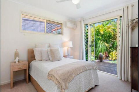 Tropical Oasis - Great Ocean Road Tourism 4