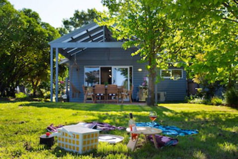 Wayward Cottage - Great Ocean Road Tourism 0
