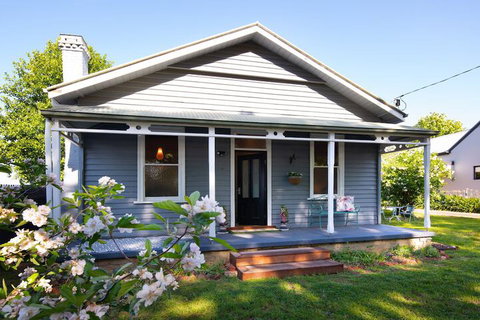 Wayward Cottage - Great Ocean Road Tourism 1