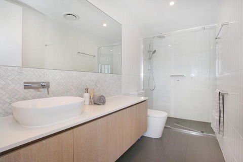 Drift Apartments Unit 406 - Great Ocean Road Tourism 1
