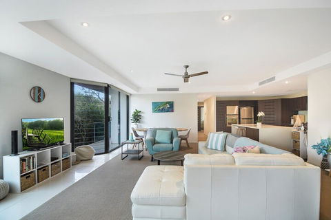 Peregian On The Beach Unit 3 - Great Ocean Road Tourism 4