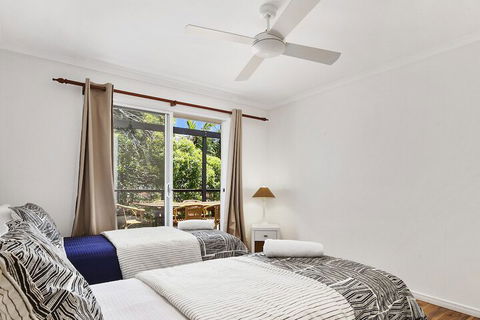 Stunning Sunshine Beach House In Prime Location 31 Ferguson Street - Great Ocean Road Tourism 4