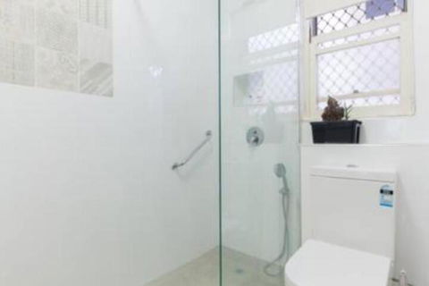 Broadway Apartments - Great Ocean Road Tourism 6