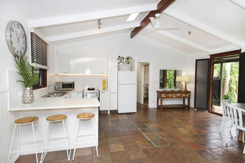 1 / 121 Park Crescent Coolum Beach - Great Ocean Road Tourism 7