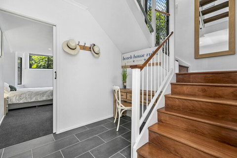Stunning Beach Front Villa At Castaway Cove - Great Ocean Road Tourism 5