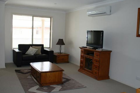 Breakaway Apartments - Great Ocean Road Tourism 1