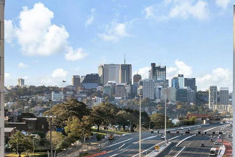 Sought After CBD Location YORK5 - Great Ocean Road Tourism 4