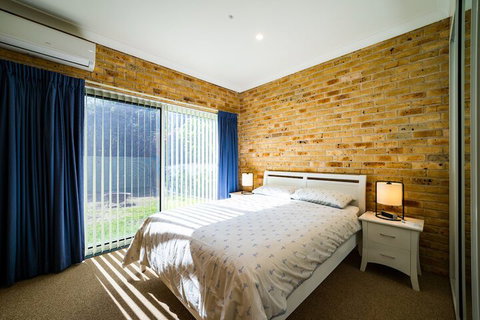Beachfront Escape - Great Ocean Road Tourism 7