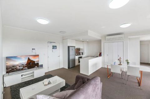 Cosy 3BR Penthouse Close To Westfield Hornsby & Train Station - Great Ocean Road Tourism 3