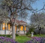3 Genesta St. Cowes Federation Home - Great Ocean Road Tourism
