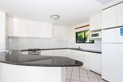 Allambi Rise Apartments A - Great Ocean Road Tourism 5