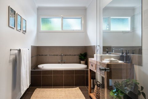 The Carlisle - Great Ocean Road Tourism 6