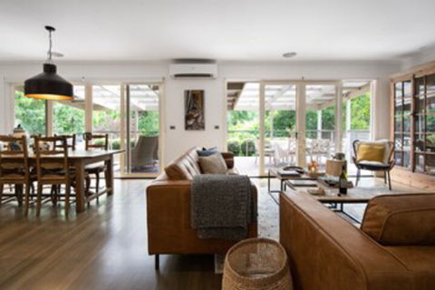 The Carlisle - Great Ocean Road Tourism 0