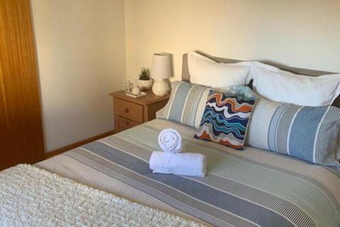 Moana Beach Sunset Holiday Accommodation - Great Ocean Road Tourism 3