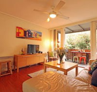 Colour Pop - Rejuvenate Stays - Great Ocean Road Tourism