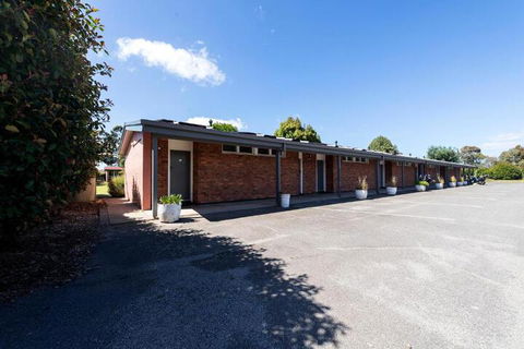 The Wurruk Motel - Great Ocean Road Tourism 5