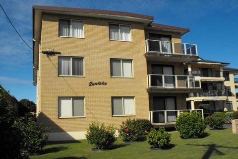 Sunlake Unit 9 82 Little Street Forster - Great Ocean Road Tourism 2
