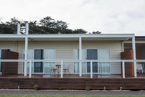 Coastal Lodge - Great Ocean Road Tourism 2
