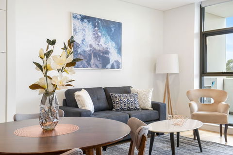 Modern Apartment Next To Largest Shopping Centre - Great Ocean Road Tourism 6