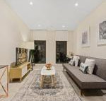 New 2 beds Apt mins walking to Darling HarbourQVB - Great Ocean Road Tourism