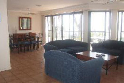 3 Bedroom House Shoal Bay Palm Beach - Great Ocean Road Tourism 1