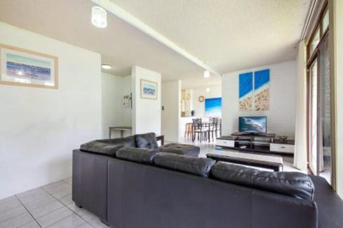 2 Bedroom Apartment Villa Ellisa Unit 1 - Great Ocean Road Tourism 0