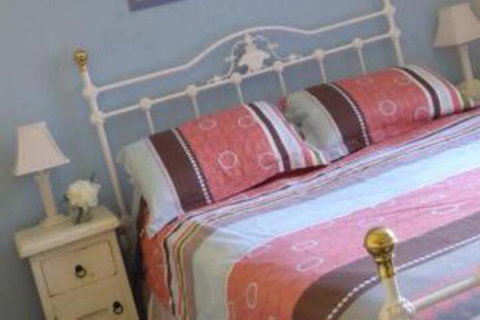 2 Bedroom Apartment Portside Unit 12 / 1 Donald Street FREE WIFI - Great Ocean Road Tourism 3
