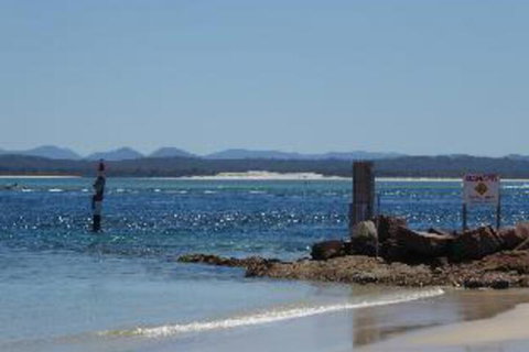 2 Bedroom Apartment Portside Unit 12 / 1 Donald Street FREE WIFI - Great Ocean Road Tourism 5