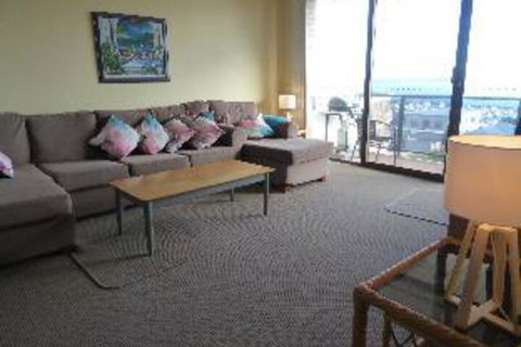 2 Bedroom Apartment Portside Unit 12 / 1 Donald Street FREE WIFI - Great Ocean Road Tourism 4