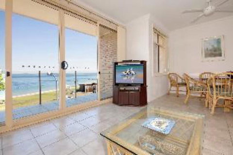 2 Bedroom Apartment Little Hut Unit 3 20 Kurrawa Close - Great Ocean Road Tourism 4