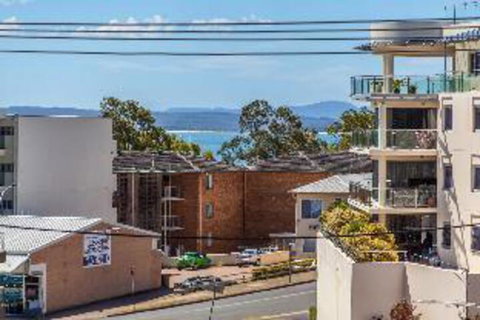 2 Bedroom Apartment Sunset Towers Unit 2 - Great Ocean Road Tourism 1