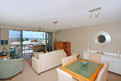 2 Bedroom Apartment Bayview Apartments Unit 7 - Great Ocean Road Tourism 0