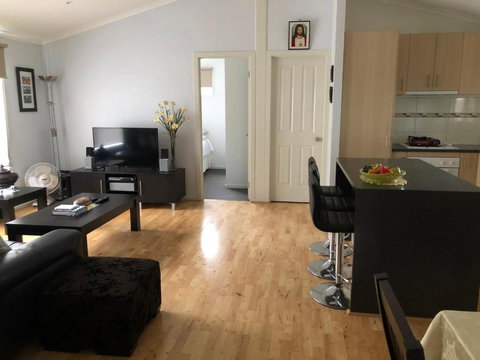 Modern Home Tarwin Lower - Great Ocean Road Tourism 1