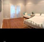 Farm stay on horse property - Great Ocean Road Tourism