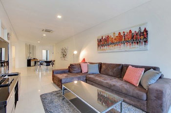 Executive Suite Adelaide CBD - Great Ocean Road Tourism 6