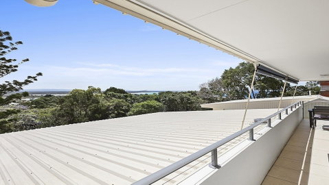 A Stylish Apartment With Noosa Views! Unit 6 Yaringa 29 Noosa Drive - Great Ocean Road Tourism 4