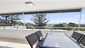 A Stylish Apartment With Noosa Views! Unit 6 Yaringa 29 Noosa Drive - Great Ocean Road Tourism 5