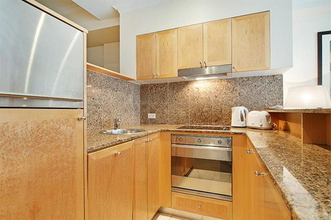 Wyndel Apartments Sydney CBD Bond - Great Ocean Road Tourism 1