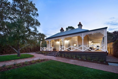 Dunroman - Great Ocean Road Tourism 0