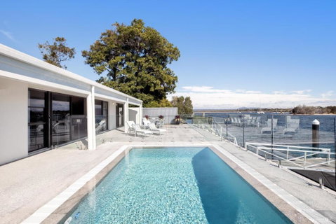 44 Noosa Parade - Great Ocean Road Tourism 5