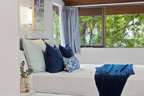 Tea Trees 6 - Great Ocean Road Tourism 2