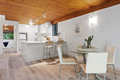 Tea Trees 6 - Great Ocean Road Tourism 4