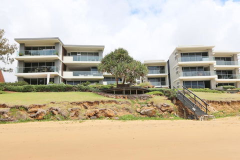 Dune On The Beach - Great Ocean Road Tourism 6