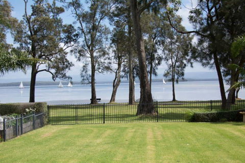 Paradise Beach Apartments - Great Ocean Road Tourism 4